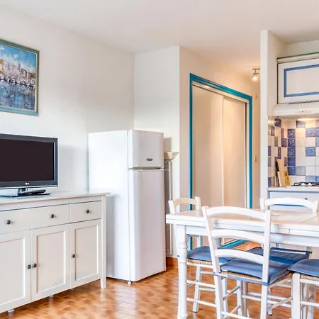 Apartment La Maison Des Sarrazins Agde